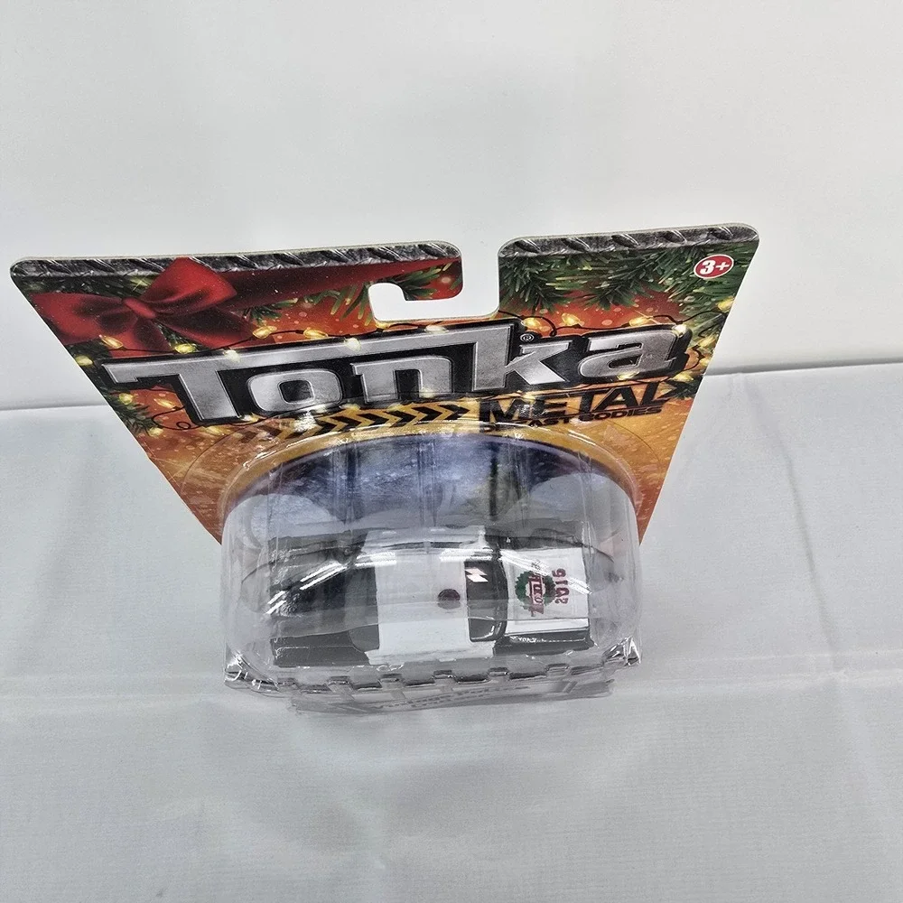 Tonka Metal Diecast Vintage Police Cruiser-Limited Edition 2015 Christmas Toy‎